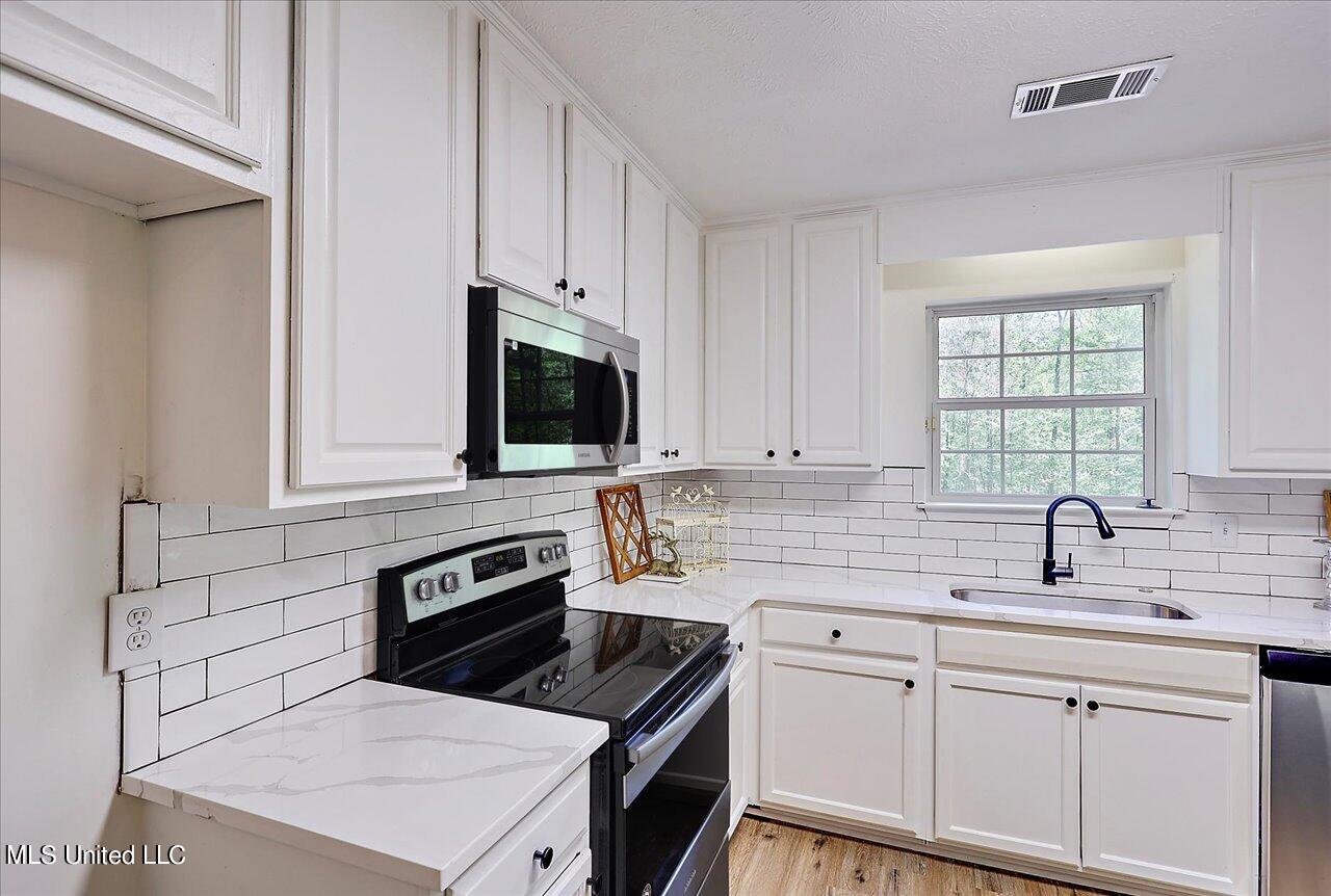 150 Glen Springs Road Brandon, MS 39047 - Photo 10 of 57 18-150 Glen Springs Rd