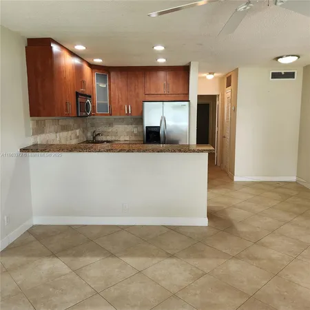 $209,000 | 2170 Northeast 51st Court, Unit C3, Fort Lauderdale, FL 33308