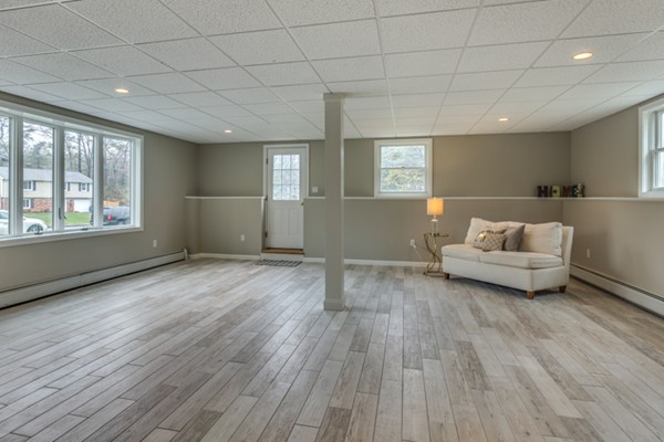 7 Pine Ridge Road North Reading, MA 01864 - Photo 23 of 30 Gallery Image 23