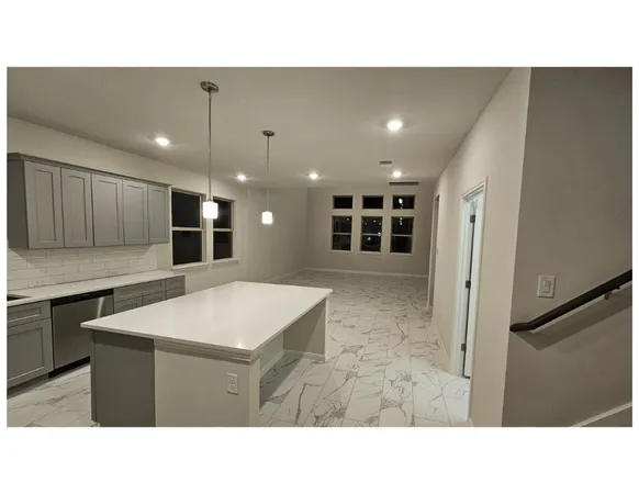 $2,700 | 212 Comet Pointe Drive, Georgetown, TX 78628
