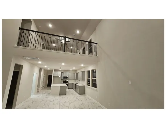 $2,700 | 212 Comet Pointe Drive, Georgetown, TX 78628