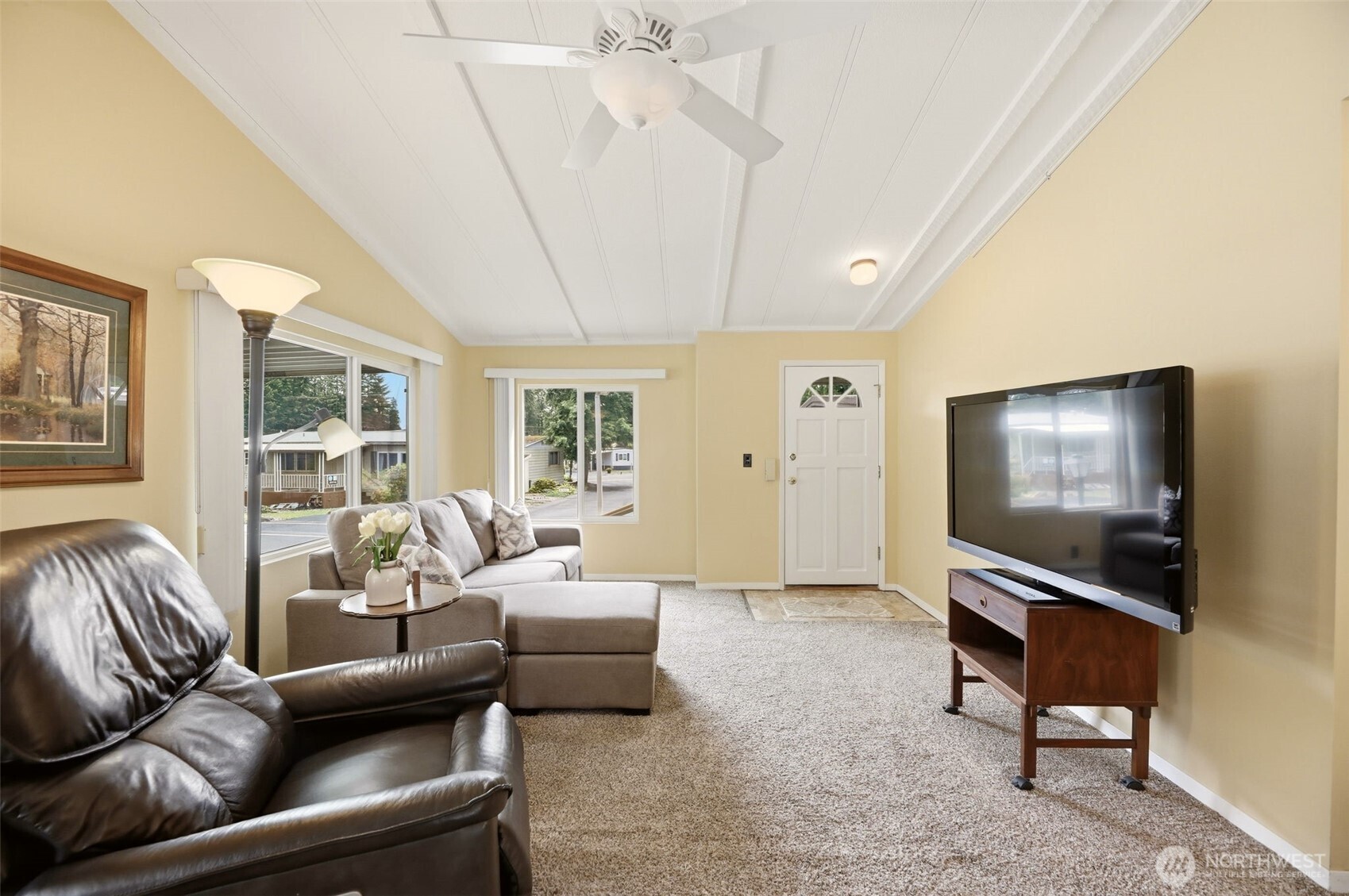 11622 Silver Lake Road, Unit 80 Everett, WA 98208 - Photo 6 of 40