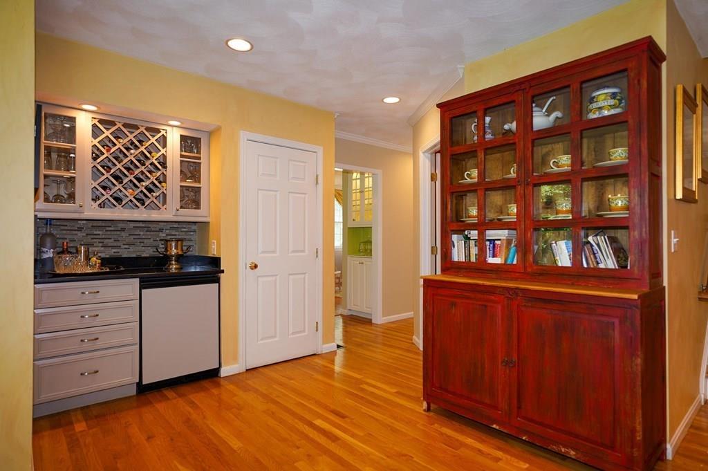 5 Hawk Ridge Road Andover, MA 01810 - Photo 11 of 33