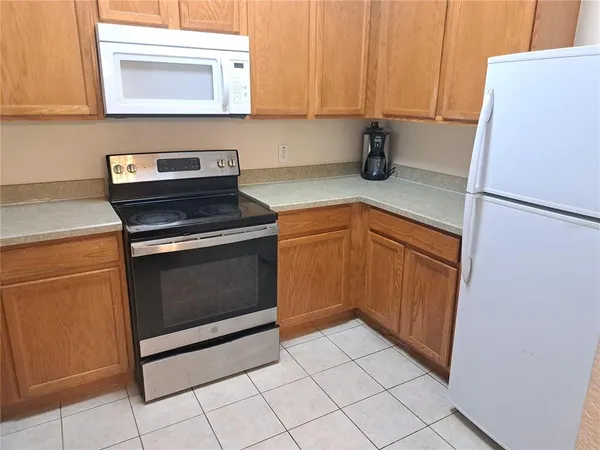 $1,600 | 802 Gran Bahama Boulevard, Unit 802, Davenport, FL 33897