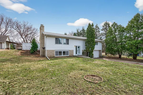 $375,000 | 2850 Pilot Knob Road, Eagan, MN 55121