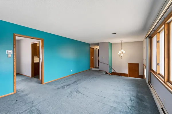 $375,000 | 2850 Pilot Knob Road, Eagan, MN 55121