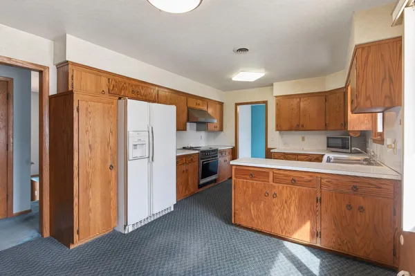 $375,000 | 2850 Pilot Knob Road, Eagan, MN 55121