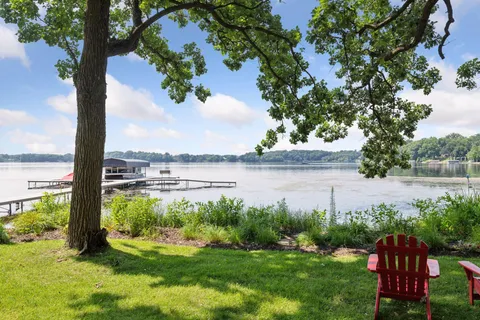 $999,999 | 25 Riley Ridge, Chanhassen, MN 55317