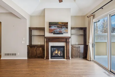 $999,999 | 25 Riley Ridge, Chanhassen, MN 55317