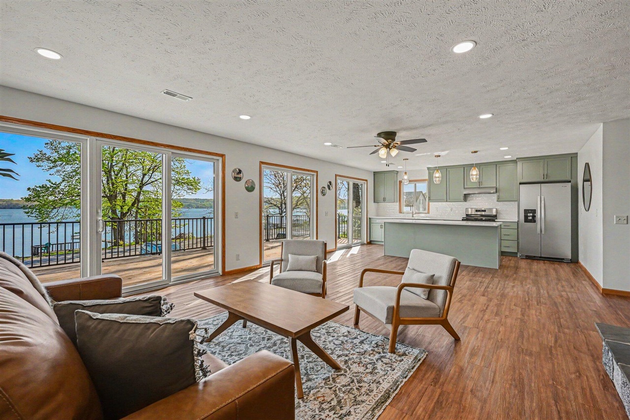 11633 Marsh Road Shelbyville, MI 49344 - Photo 7 of 31