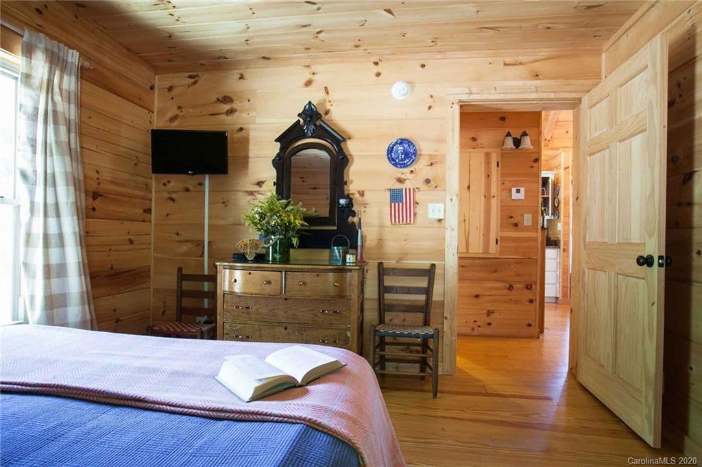 22 New Lite Road Fairview, NC 28730 - Photo 14 of 30 Gallery Image 14