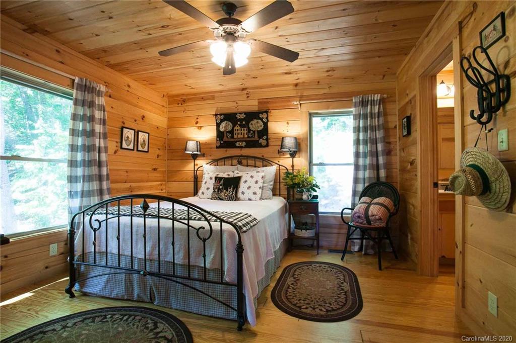 22 New Lite Road Fairview, NC 28730 - Photo 15 of 30 Gallery Image 15