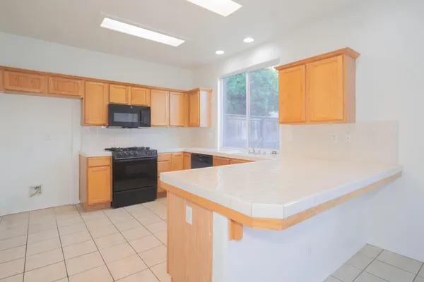 $455,000 | 757 West Siena Lane, Clovis, CA 93619