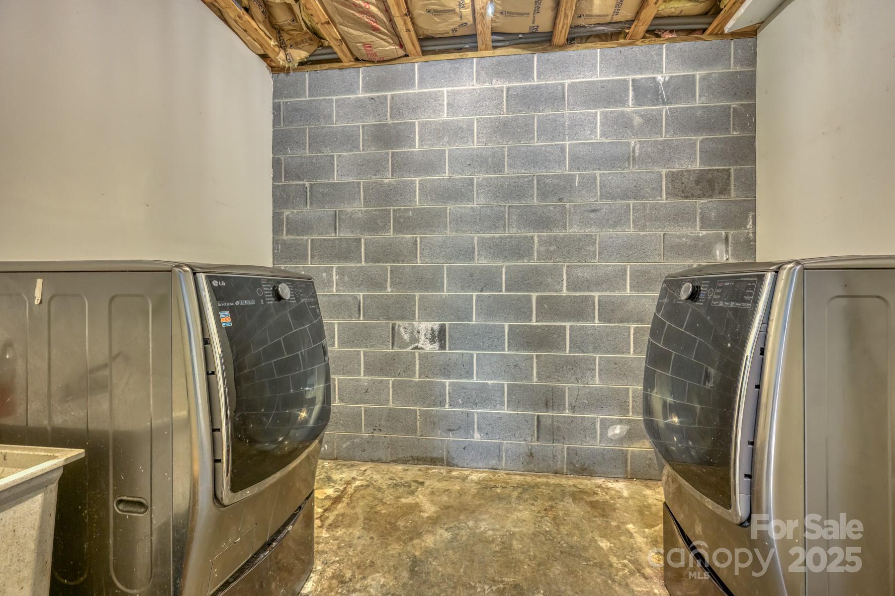 534 Parson Branch Road Green Mountain, NC 28740 - Photo 29 of 47 a bathroom with a shower and a sink