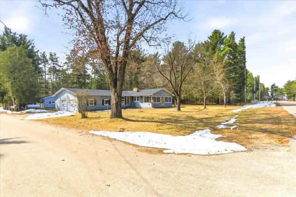 $299,000 | 2077 Blackhawk Street, Friendship, WI 53934