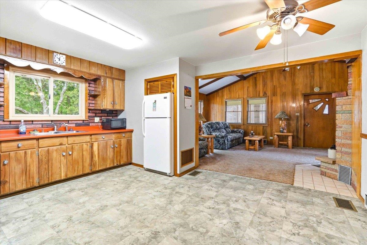 2077 Blackhawk Street Friendship, WI 53934 - Photo 15 of 62
