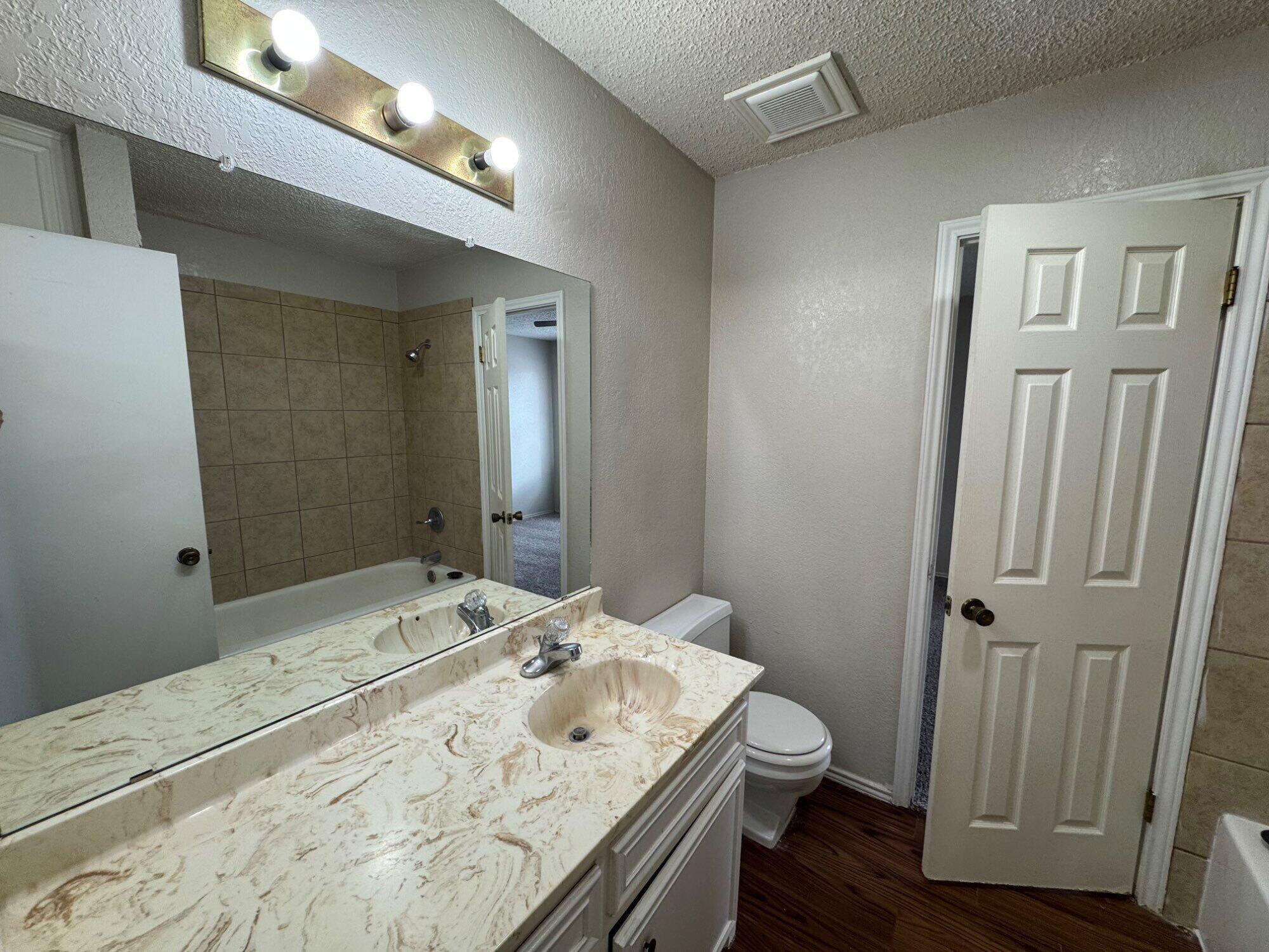 6110 36th Street, Unit 7 Lubbock, TX 79407 - Photo 8 of 11 IMG_5982