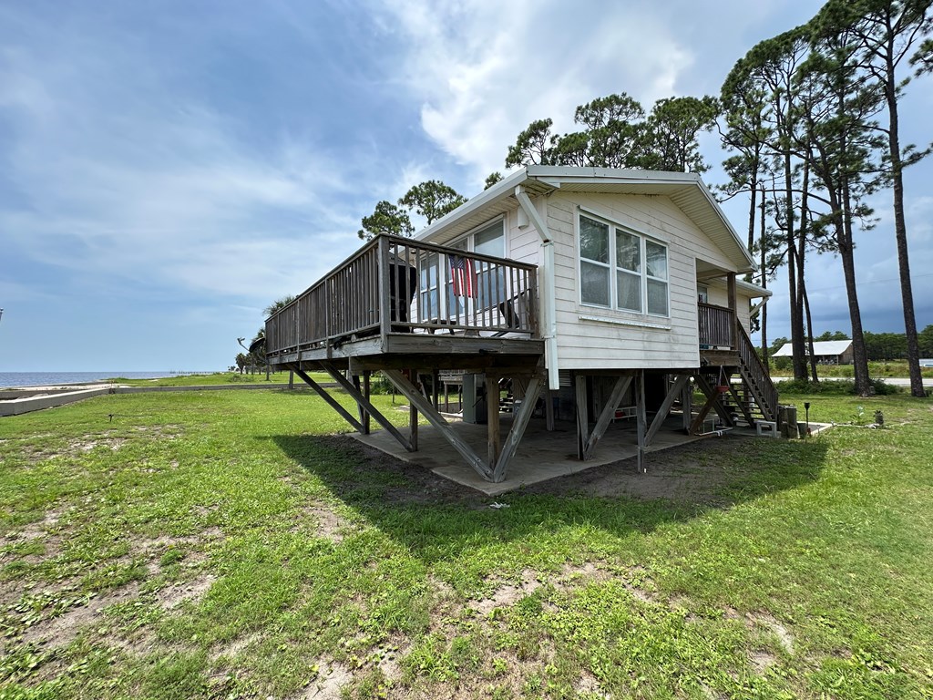 2140 Highway 98 West Carrabelle, FL 32322 - Photo 2 of 48
