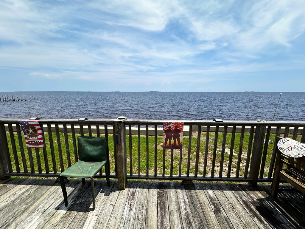 2140 Highway 98 West Carrabelle, FL 32322 - Photo 5 of 48