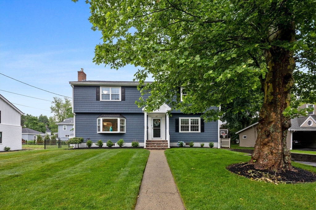 47 Brook Drive Lynnfield, MA 01940 - Photo 2 of 28