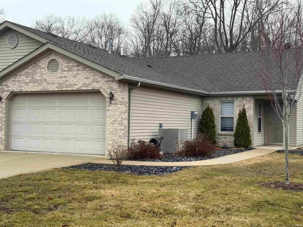 $199,900 | 1241 Oak Grove Place, Decatur, IN 46733