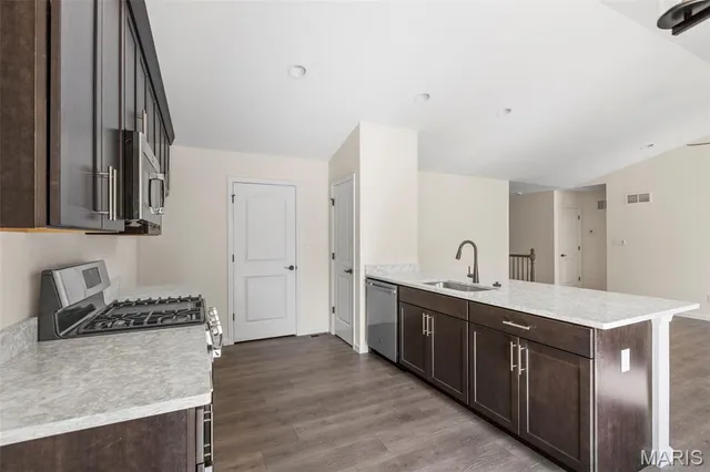 $348,012 | 4247 Bear Rdg Drive, House Springs, MO 63051