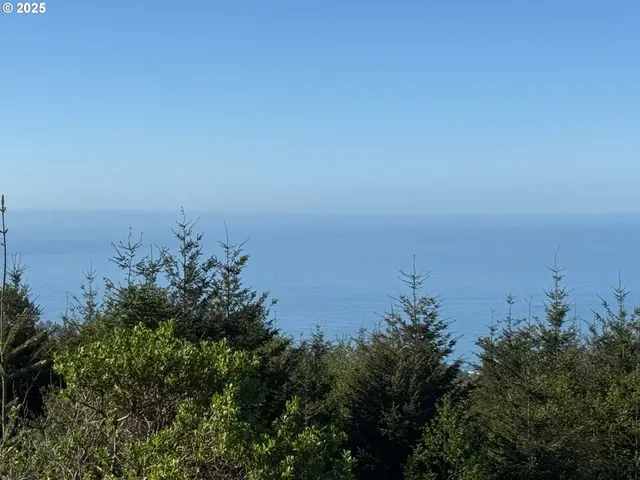 $475,000 | Crown Terrace Road, Unit 1, Brookings, OR 97415