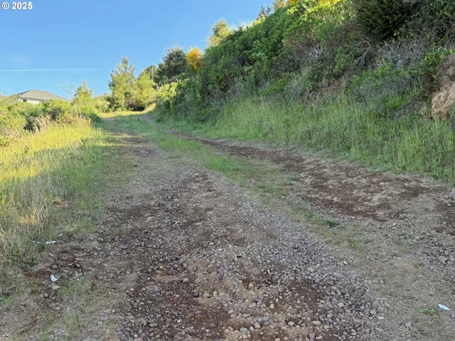 $475,000 | Crown Terrace Road, Unit 1, Brookings, OR 97415