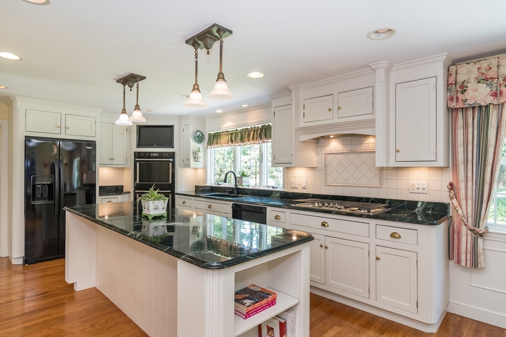 124 Phillips Brooks Road Westwood, MA 02090 - Photo 9 of 29 Gallery Image 9