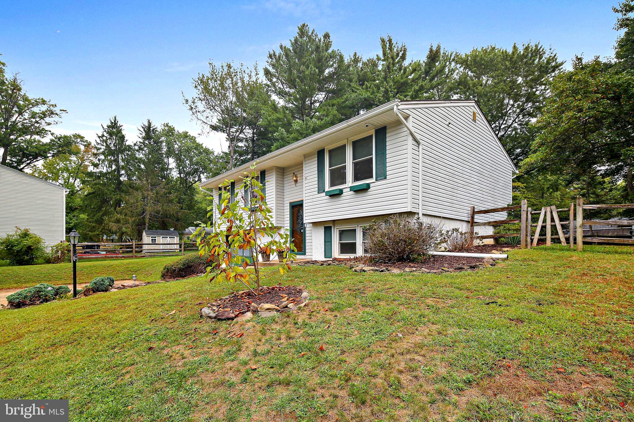 5033 Three Kings Lane Columbia, MD 21044 - Photo 37 of 37 a view of a house with backyard