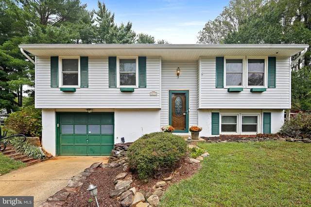 $530,000 | 5033 Three Kings Lane, Columbia, MD 21044