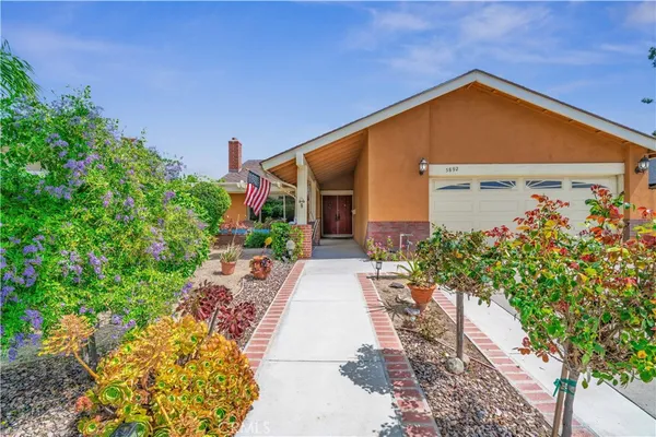 $1,149,000 | 5892 Oak Meadow Drive, Yorba Linda, CA 92886