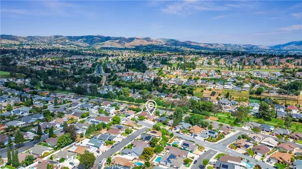 $1,149,000 | 5892 Oak Meadow Drive, Yorba Linda, CA 92886
