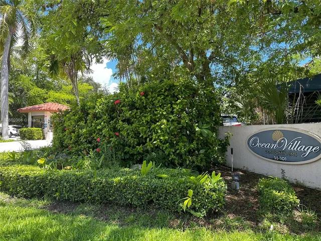 $819,000 | 55 Ocean Ln Drive, Unit 4020, Key Biscayne, FL 33149