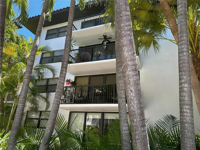 $819,000 | 55 Ocean Ln Drive, Unit 4020, Key Biscayne, FL 33149