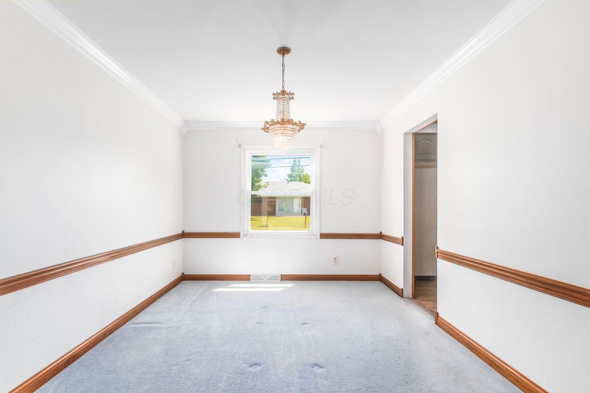 1720 Kenwick Road Columbus, OH 43209 - Photo 13 of 46