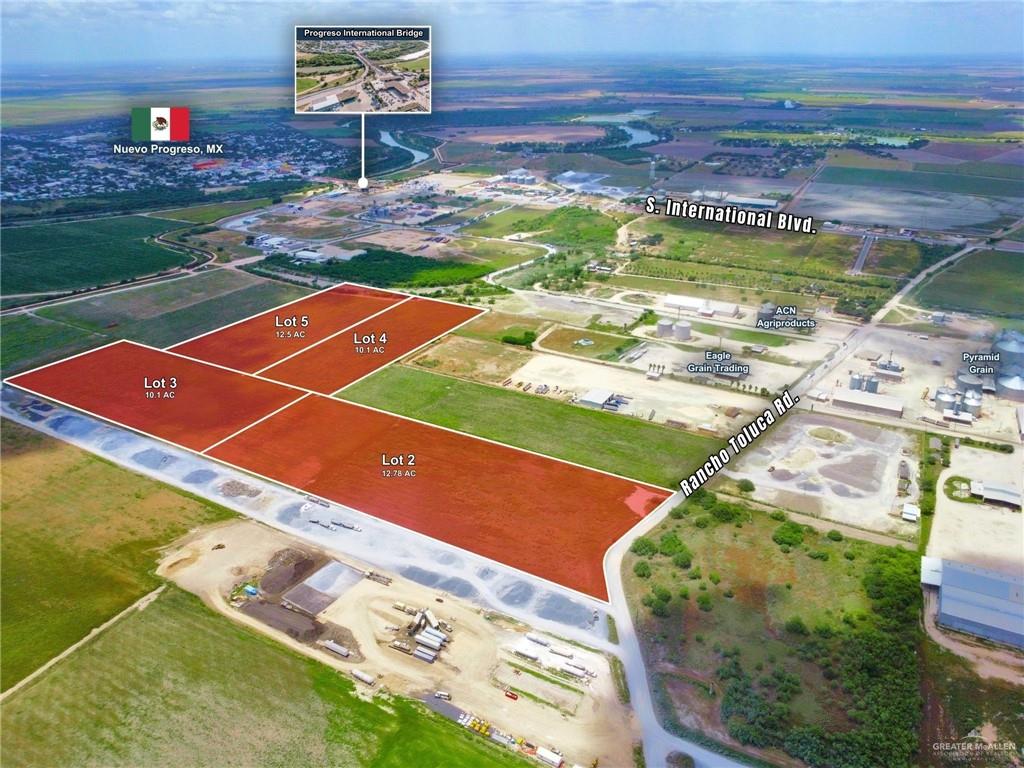 5 Rancho Toluca Road Weslaco, TX 78596 - Photo 3 of 6 a view of a tennis court