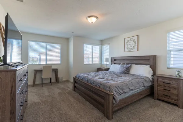 $419,999 | 3742 Longford Way, Clovis, CA 93619
