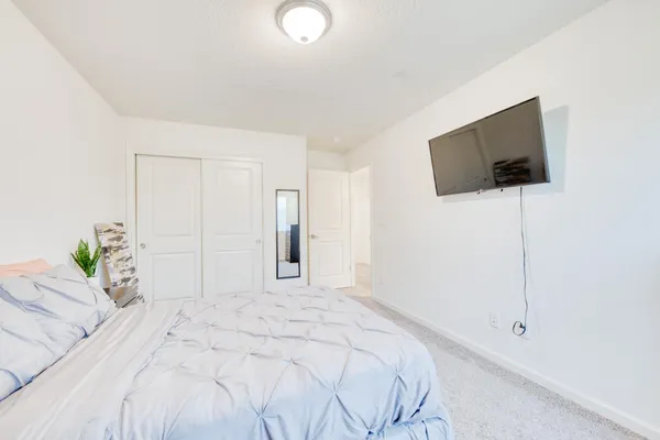 $419,999 | 3742 Longford Way, Clovis, CA 93619