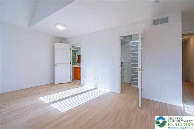 $2,400 | 125 Cornerstone Place, Whitehall, PA 18052