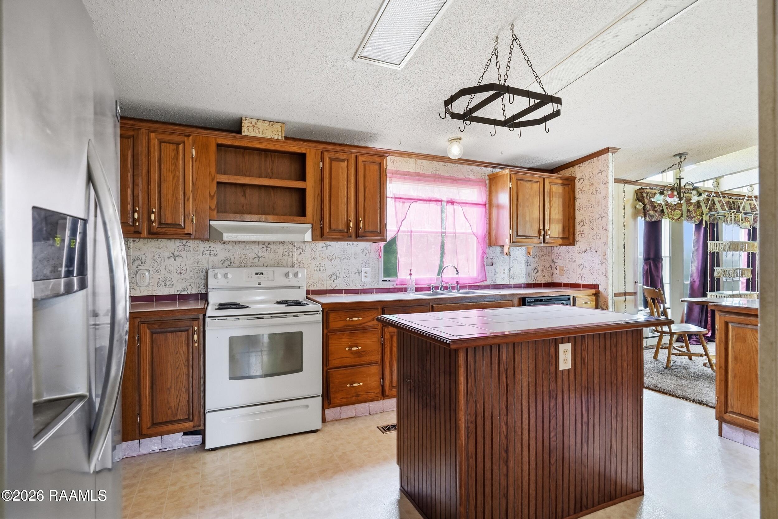 215 Guillot Road Youngsville, LA 70592 - Photo 8 of 14 8_dsc08649
