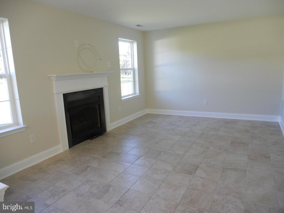 1098 Chews Landing Road Laurel Springs, NJ 08021 - Photo 15 of 31 Family Room