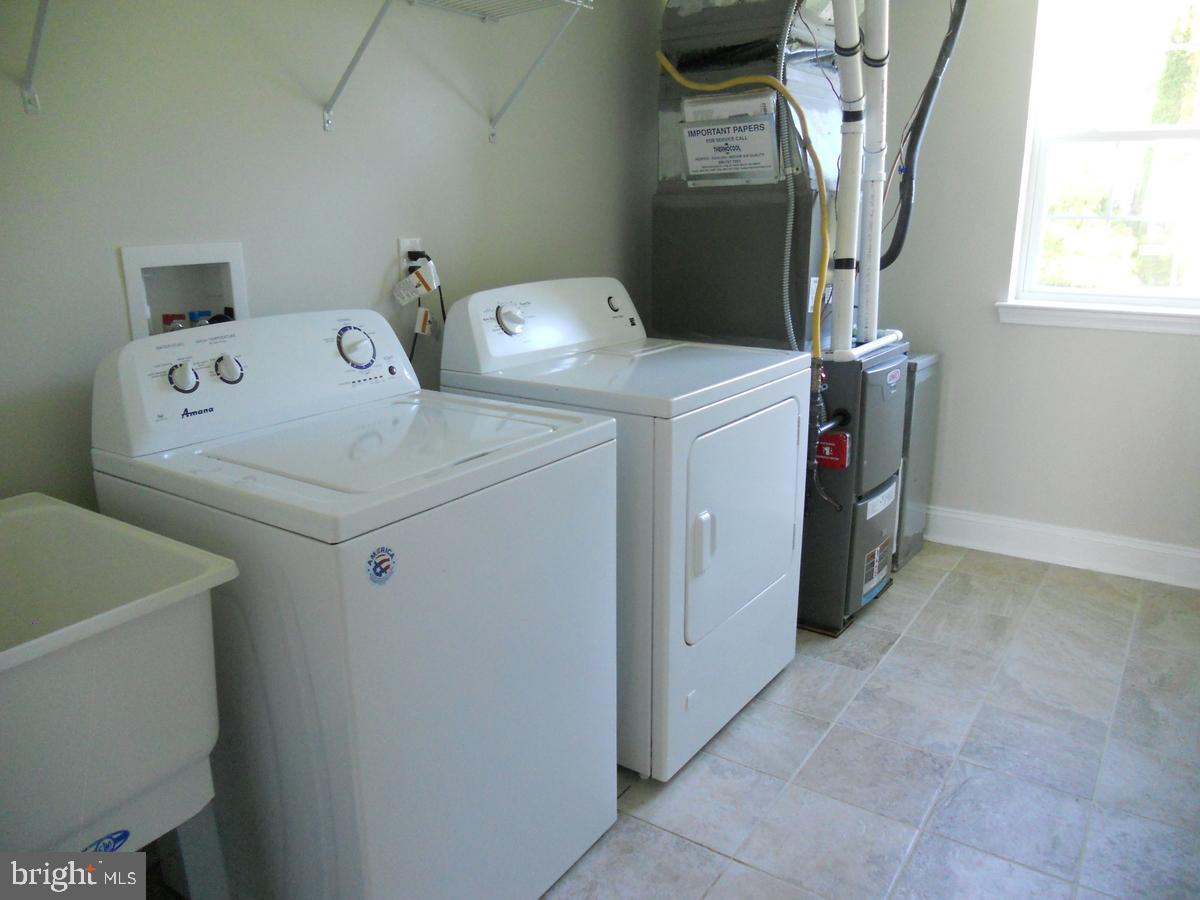 1098 Chews Landing Road Laurel Springs, NJ 08021 - Photo 18 of 31 Laundry Room with Soaking Sink