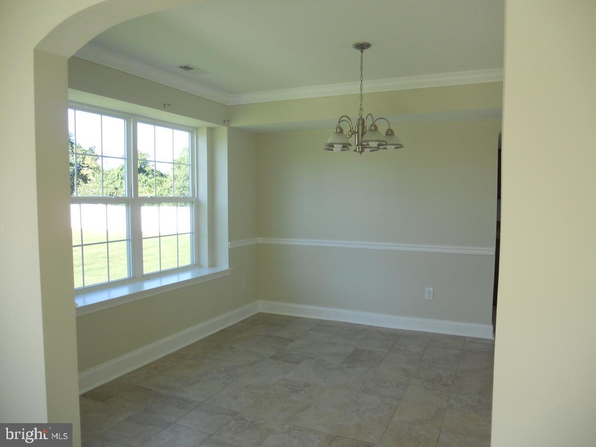 1098 Chews Landing Road Laurel Springs, NJ 08021 - Photo 7 of 31 Dining Room