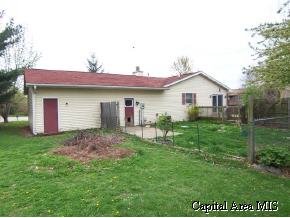 101 Lakebrook Court Springfield, IL 62702 - Photo 2 of 6
