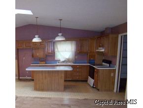 101 Lakebrook Court Springfield, IL 62702 - Photo 4 of 6
