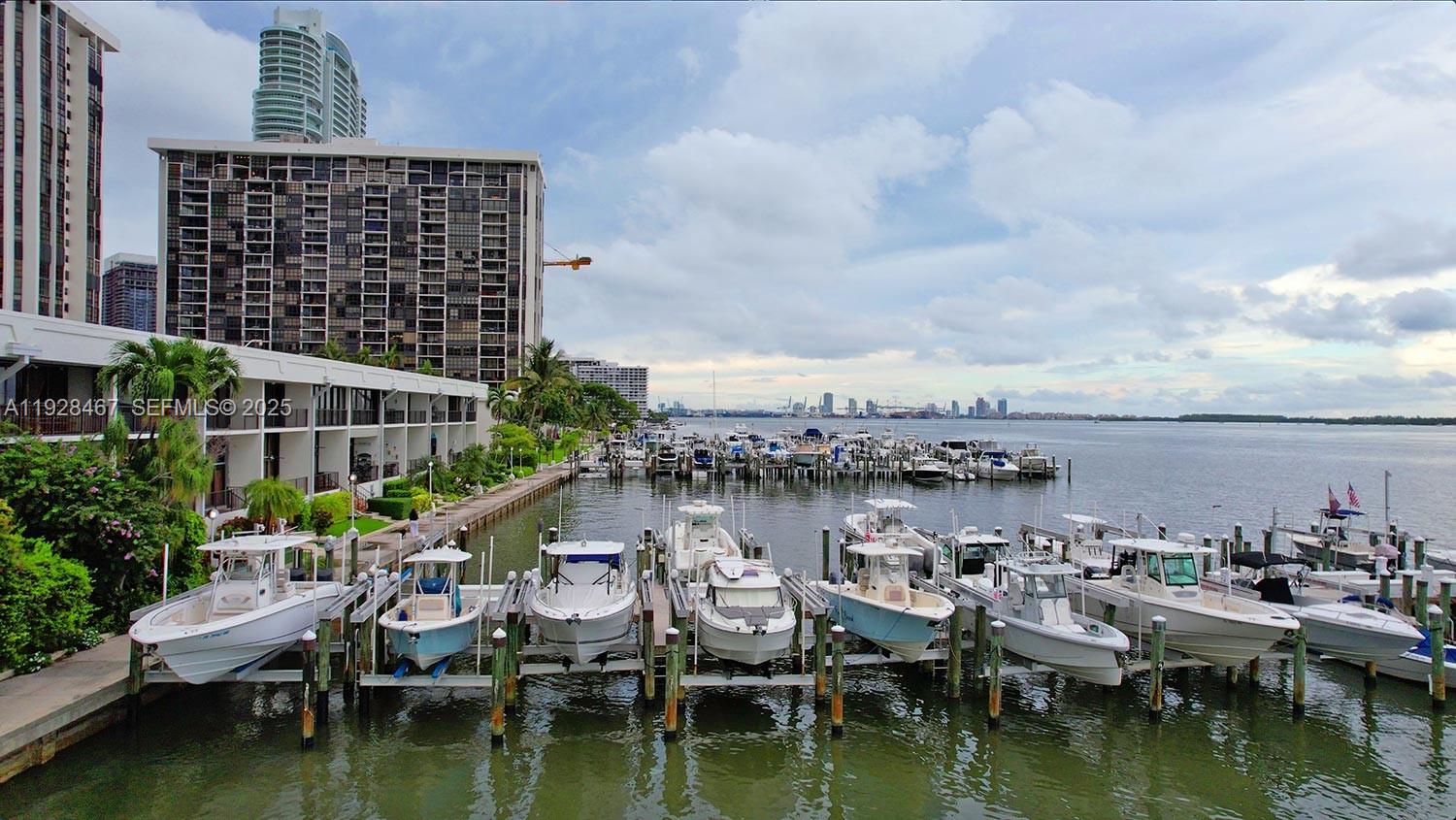 1901 Brickell Avenue, Unit B905 Miami, FL 33129 - Photo 21 of 27