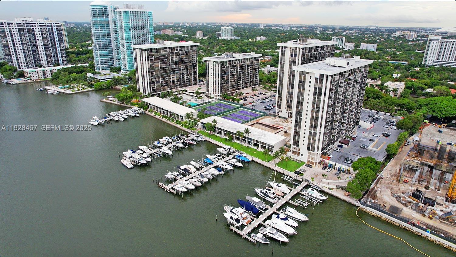 1901 Brickell Avenue, Unit B905 Miami, FL 33129 - Photo 24 of 27