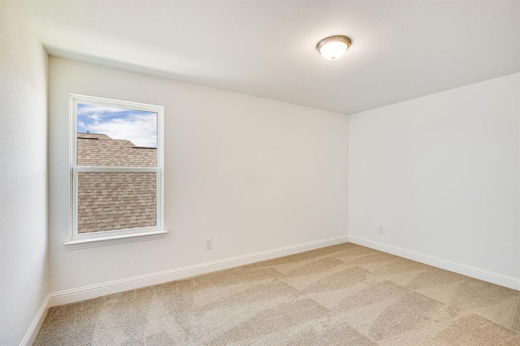 145 Palo Duro Bend Rhome, TX 76078 - Photo 27 of 37 Bed 01