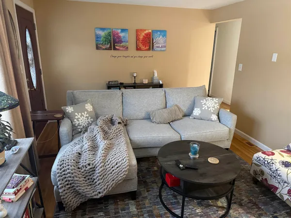 $3,000 | 24 Raymond Drive, Merrimack, NH 03054